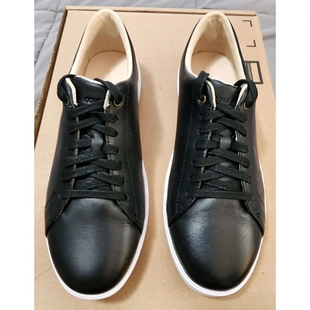 Cole Haan® (Women's 8.5 B)‎ Grand Crosscourt™ Sneaker in Black Leather